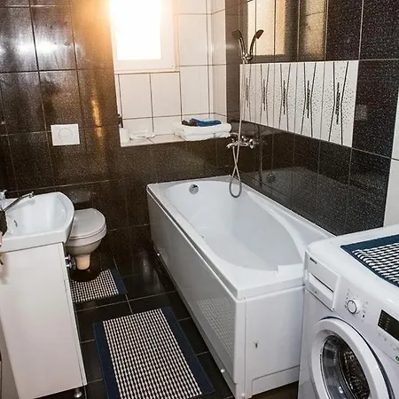 Apartment Darius25 *