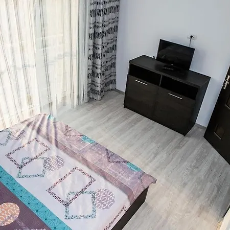Apartment Darius25 *
